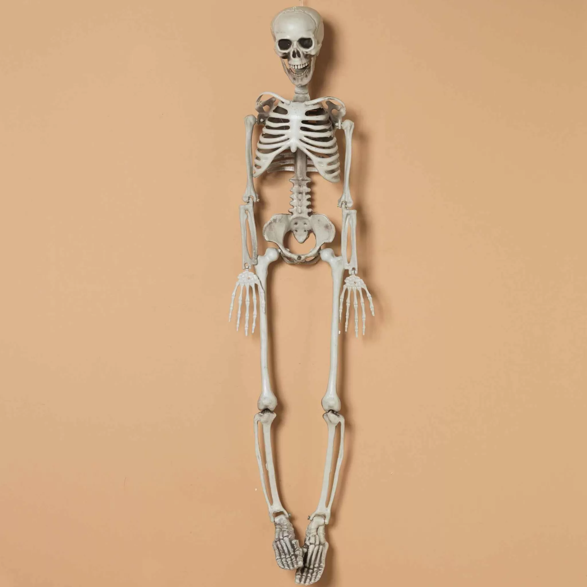 Gerson International Set Of 2 Spooky Hanging Skeletons, Creepy Halloween Decor